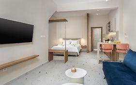 Phaos Residence, Your Stylish Crete Retreat